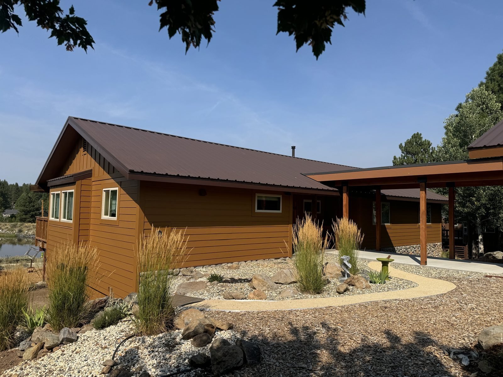 Custom home exterior Truckee CA by RCV Construction