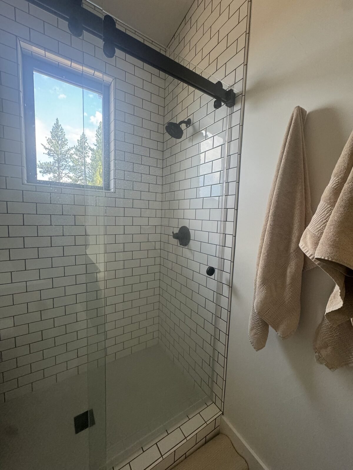 Custom home build in Truckee, CA by RCV Construction — project photo 16 of 27
