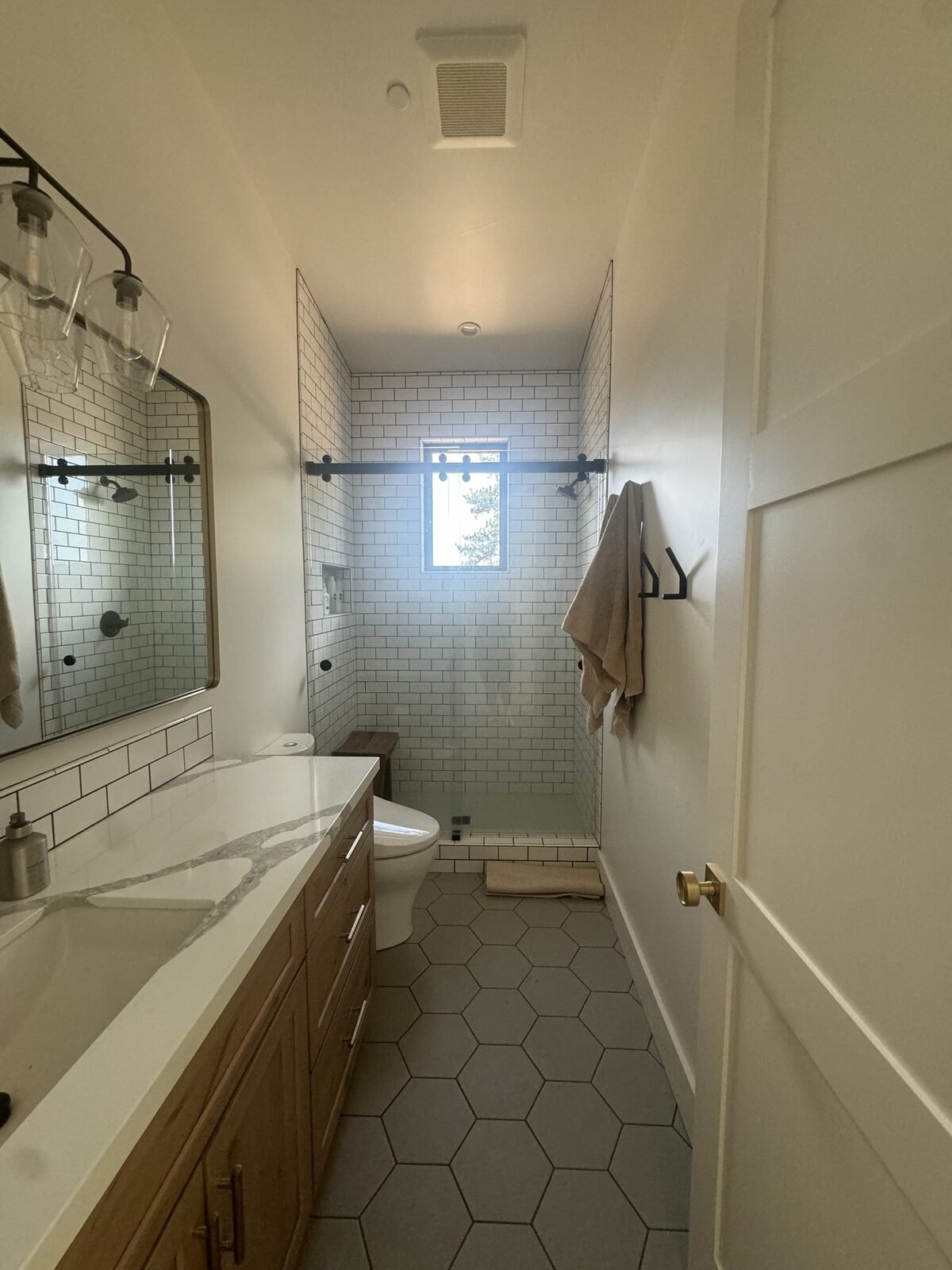 Custom home build in Truckee, CA by RCV Construction — project photo 20 of 27