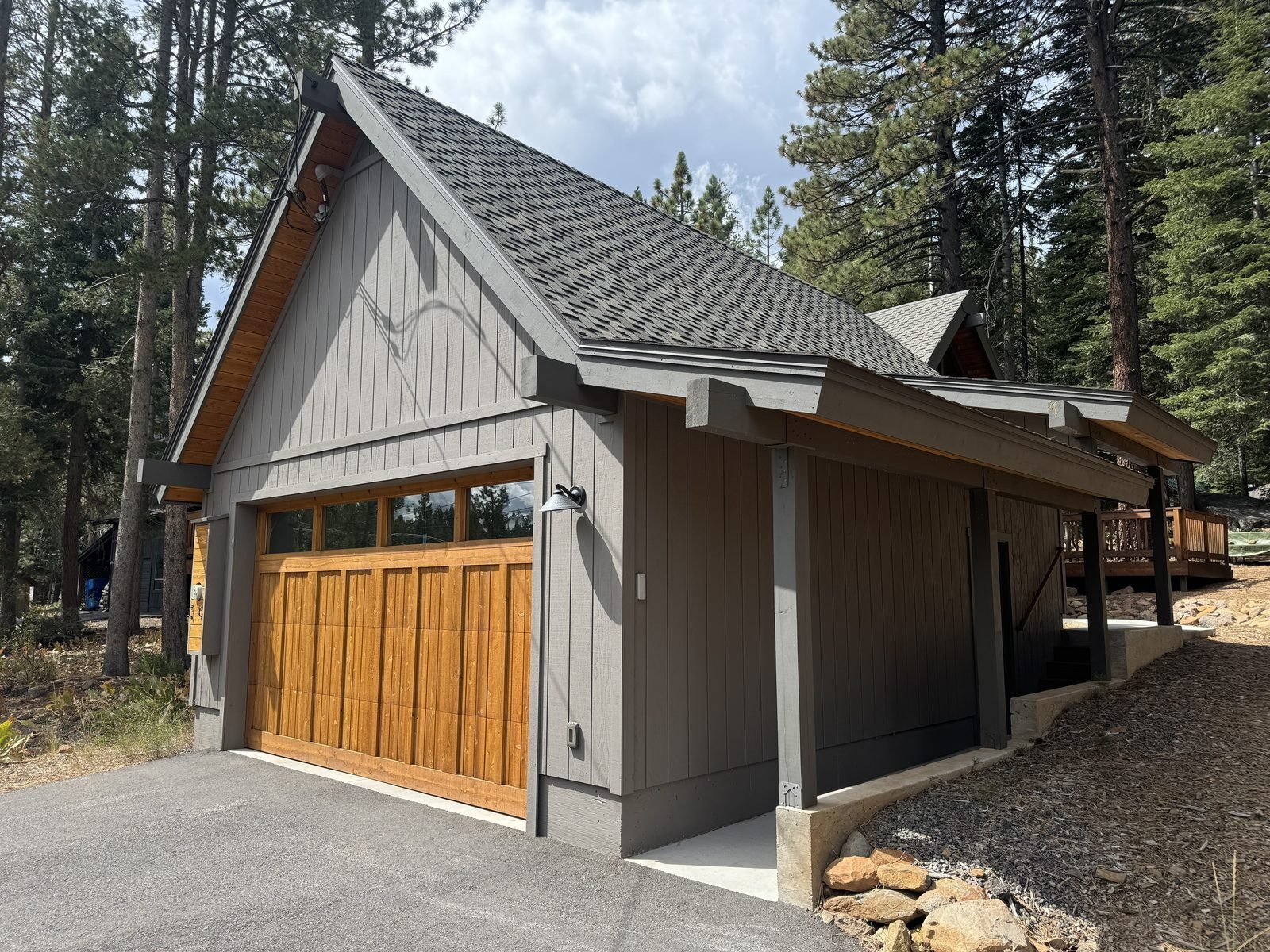 Detached garage build in Truckee, CA by RCV Construction — project photo 4 of 7